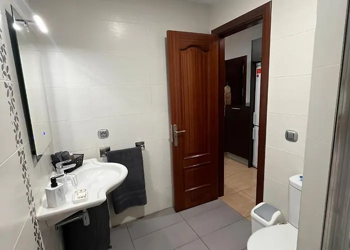 Vv Janoa Playa Canteras 2 *